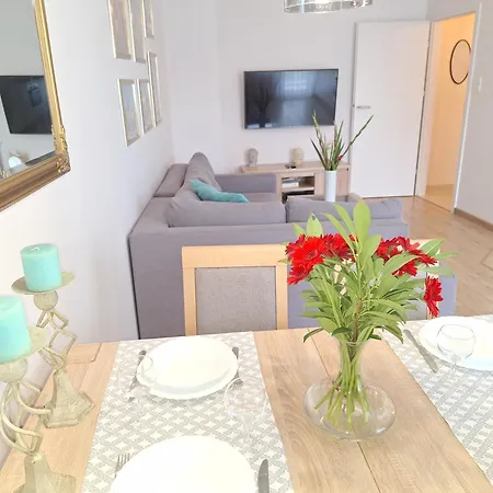 Апартаменты Golden Apartament *